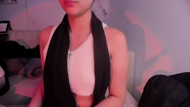 lara madisson online show from 09.18.25