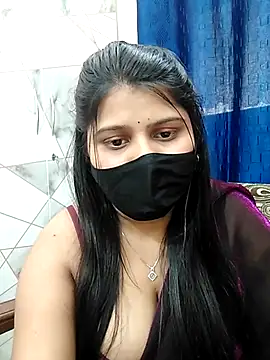 Snapshot of Hotty-simran chatting on 02.21.25 Hotty-simran online show from 02.21.25