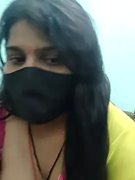 Snapshot of Hotty-simran chatting on 09.26.25 Hotty-simran online show from 09.26.25