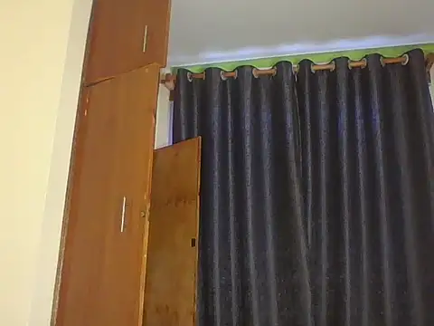 Apple bitch online show from 12.21.25