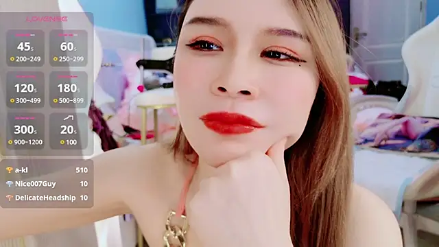 HU131452 online show from 12.18.24