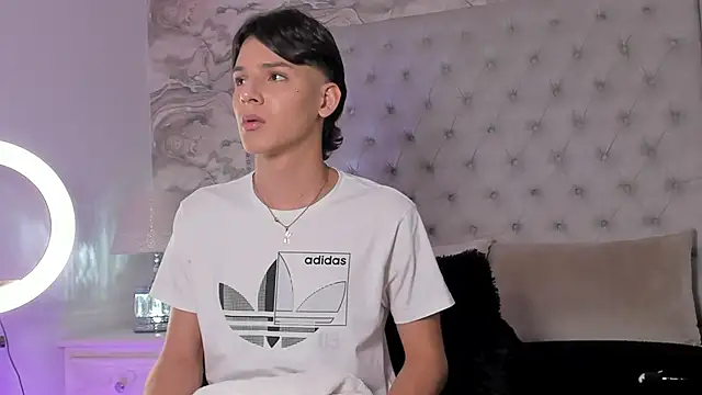 Kev jenner online show from 11.15.25