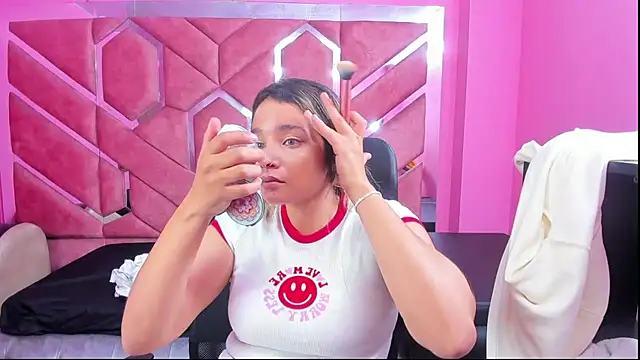 Olivia Fox69 online show from 02.14.25