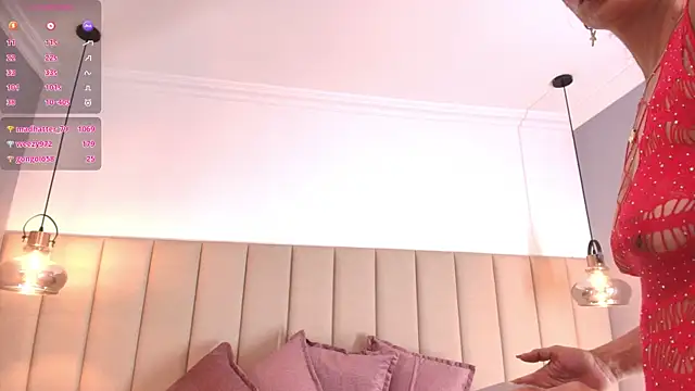 Leamonroe   online show from 02.09.25