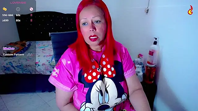 Hot-Rihanna online show from 04.08.26