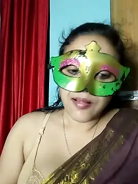 Snapshot of LOVERIAKOL chatting on 01.14.25 LOVERIAKOL online show from 01.14.25