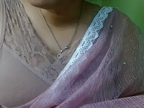 LOVERIAKOL online show from 02.20.26