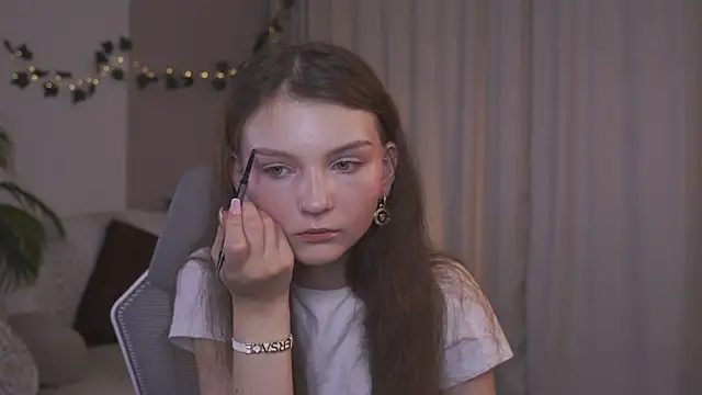 CindyGarrison online show from 09.18.25