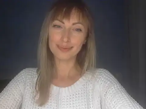 Snapshot of EffectMaya chatting on 01.12.26 EffectMaya online show from 01.12.26