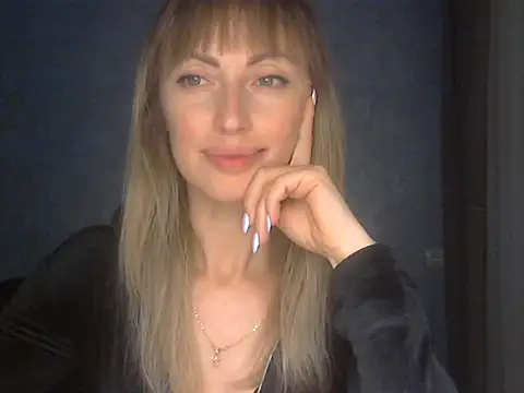 Snapshot of EffectMaya chatting on 02.26.26 EffectMaya online show from 02.26.26