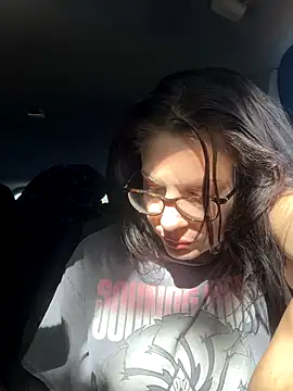 BeautifulMesss online show from 10.23.25