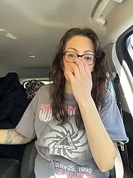 BeautifulMesss online show from 03.29.26