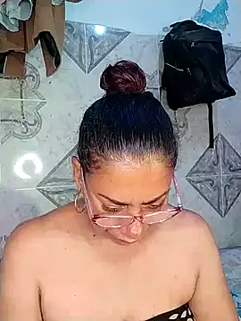 Snapshot of sorbetico_perverse chatting on 01.17.25 sorbetico perverse online show from 01.17.25