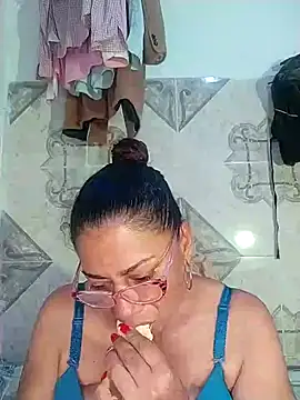 Snapshot of sorbetico_perverse chatting on 01.20.25 sorbetico perverse online show from 01.20.25