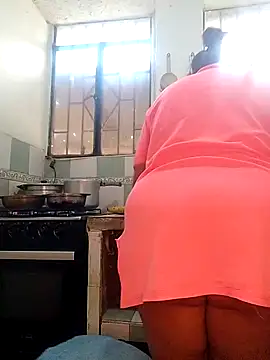 Snapshot of sorbetico_perverse chatting on 02.26.25 sorbetico perverse online show from 02.26.25