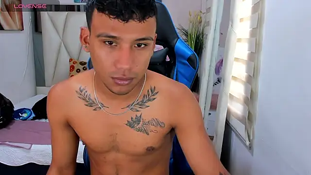 Backsex boy online show from 02.05.25