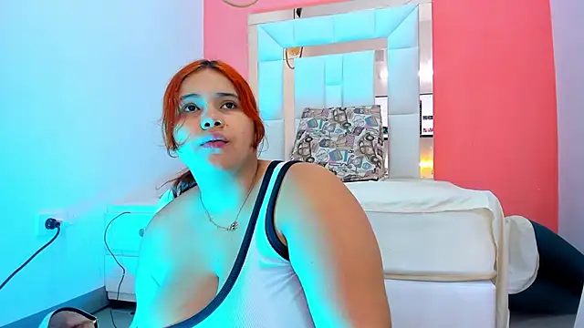 Alanna hot3 online show from 02.25.25