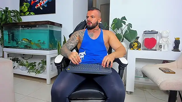 Johnnygrayson1 online show from 10.10.25