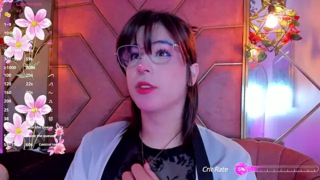 Snapshot of Yuri_Stars chatting on 01.22.25 Yuri Stars online show from 01.22.25