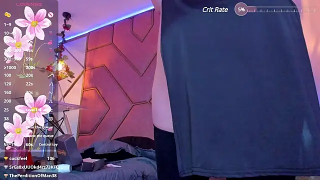 Snapshot of Yuri_Stars chatting on 01.31.25 Yuri Stars online show from 01.31.25