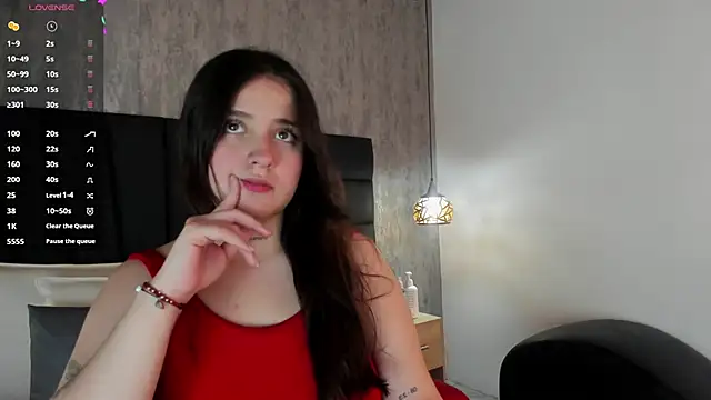 Snapshot of Sabrina_Lennox chatting on 02.05.25 Sabrina Lennox online show from 02.05.25