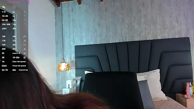 Snapshot of Sabrina_Lennox chatting on 02.21.25 Sabrina Lennox online show from 02.21.25