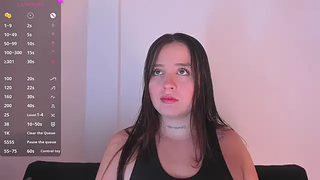 Snapshot of Sabrina_Lennox chatting on 10.04.25 Sabrina Lennox online show from 10.04.25