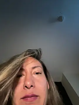 Snapshot of xLadyScarlettx chatting on 02.17.25 xLadyScarlettx online show from 02.17.25