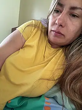 Snapshot of xLadyScarlettx chatting on 03.06.25 xLadyScarlettx online show from 03.06.25