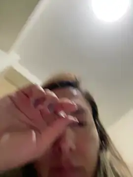 Snapshot of xLadyScarlettx chatting on 03.08.25 xLadyScarlettx online show from 03.08.25