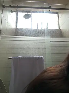 Snapshot of xLadyScarlettx chatting on 09.15.25 xLadyScarlettx online show from 09.15.25