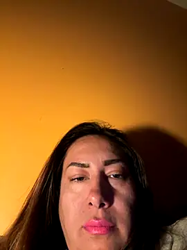 Snapshot of xLadyScarlettx chatting on 09.25.25 xLadyScarlettx online show from 09.25.25