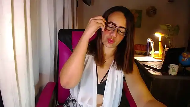 danielle rose 1 online show from 06.03.26