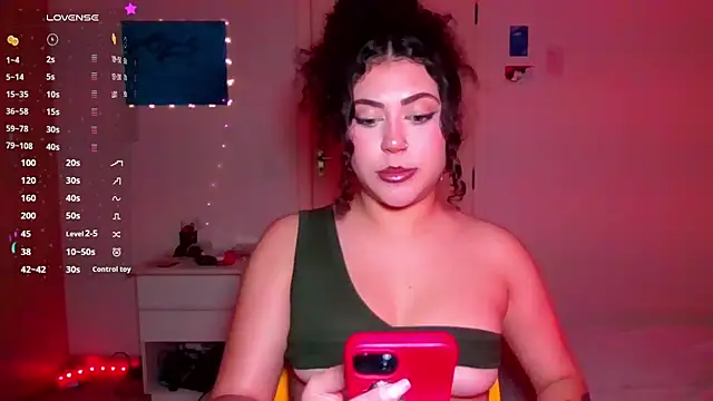 Snapshot of ann4montez_ chatting on 09.09.25 ann4montez  online show from 09.09.25