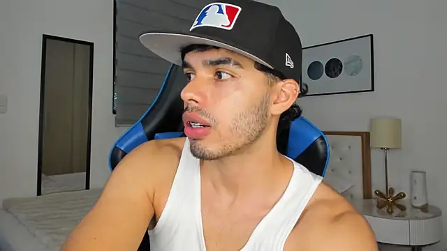 mateoleonee online show from 12.06.24