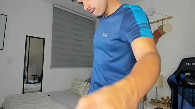 mateoleonee online show from 01.11.25