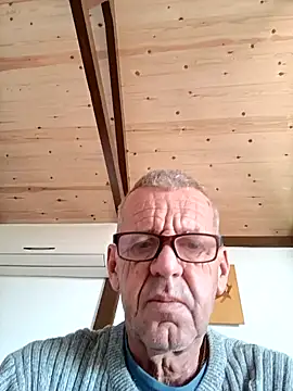 Snapshot of Freddy1962 chatting on 12.15.24 Freddy1962 online show from 12.15.24