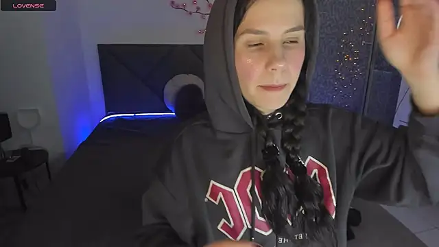 CassieEvans online show from 04.19.26