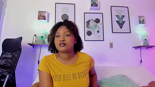 Snapshot of ohrianagibson chatting on 12.03.24 ohrianagibson online show from 12.03.24