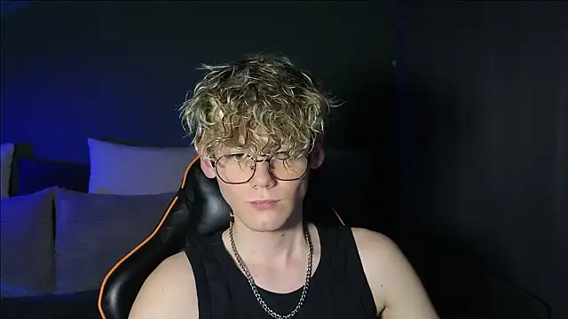 Keytaro online show from 03.20.26