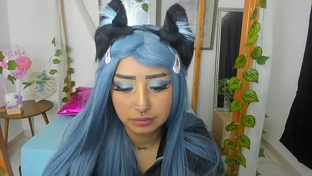 lussyevans24 online show from 02.23.25