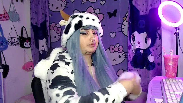 lussyevans24 online show from 10.08.25