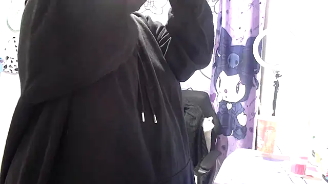 lussyevans24 online show from 11.07.25