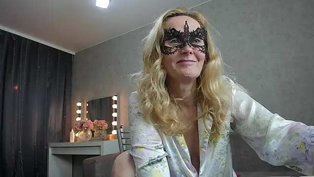 angelica marquise online show from 12.25.24