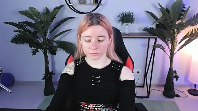 LexiWenford online show from 12.20.24