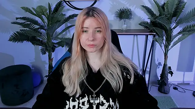 LexiWenford online show from 12.24.24