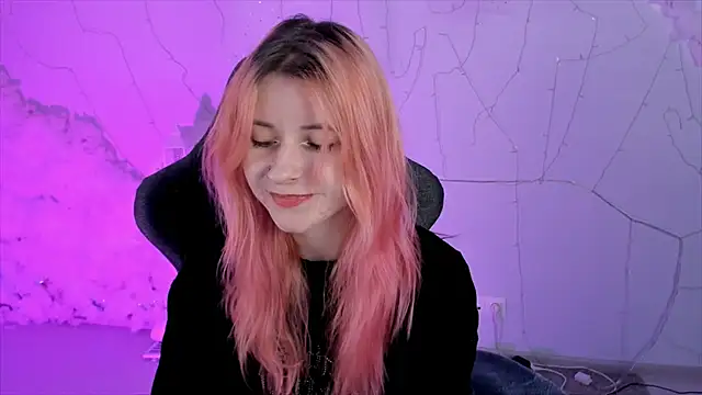 LexiWenford online show from 01.28.25