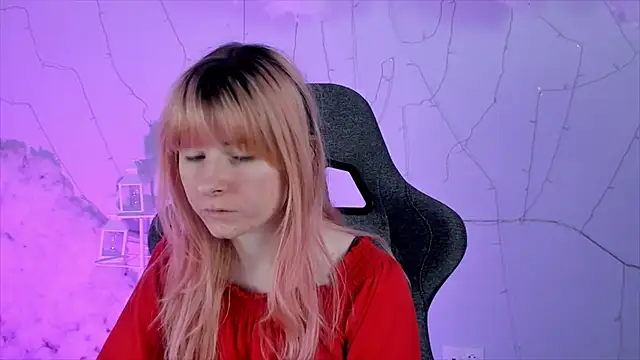 LexiWenford online show from 02.14.25