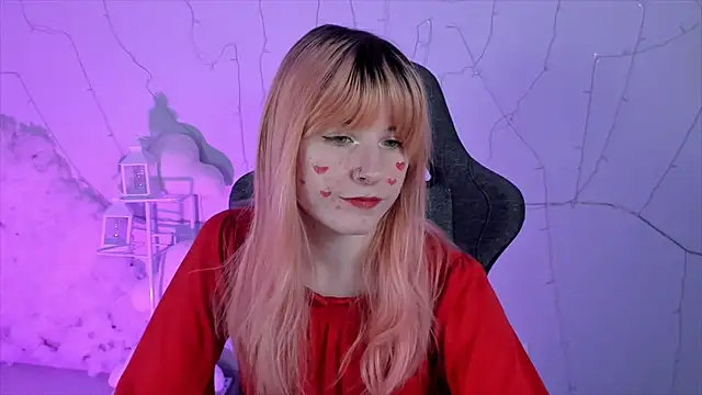 LexiWenford online show from 02.14.25