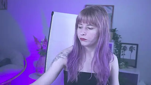 LexiWenford online show from 03.14.25